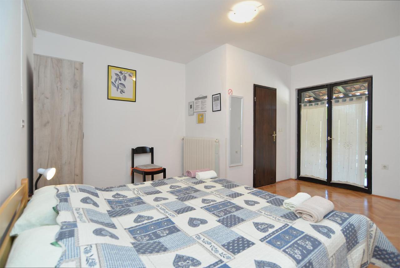 Rooms Veli Vrh 2208 Pula Extérieur photo