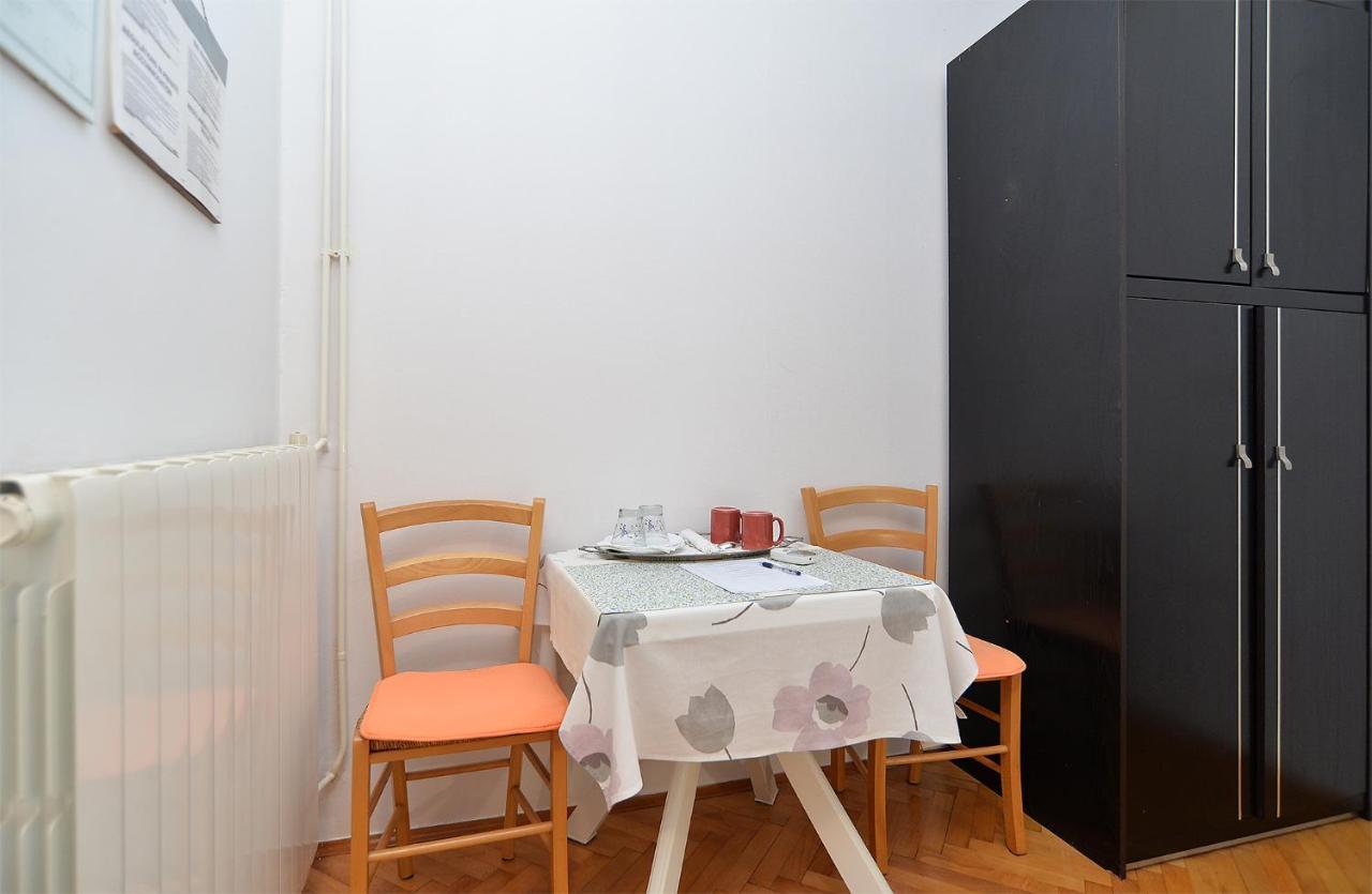 Rooms Veli Vrh 2208 Pula Extérieur photo